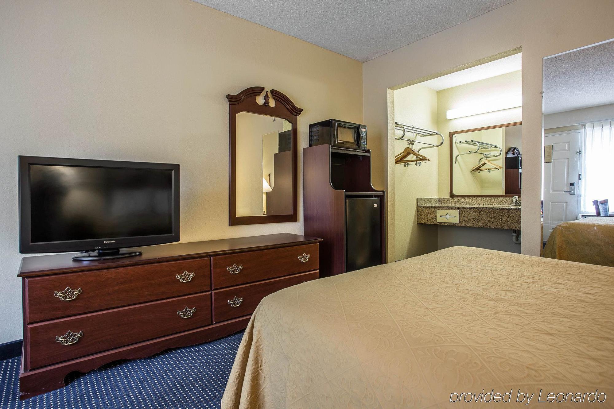 Quality Inn Manning I-95 Exterior photo