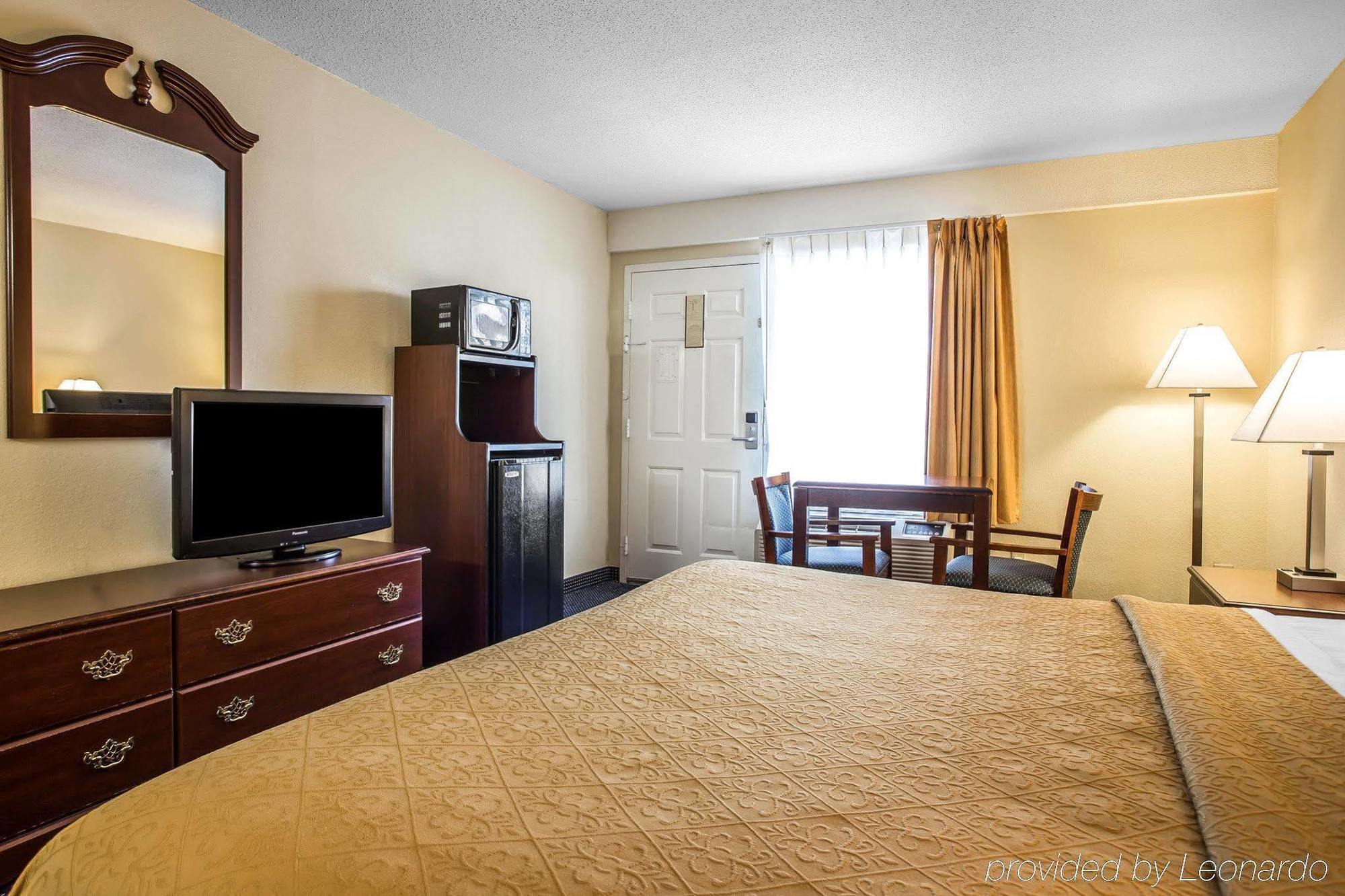 Quality Inn Manning I-95 Exterior photo